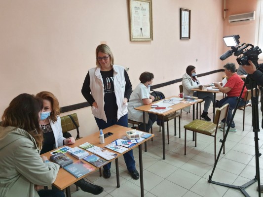 IMG-561664b2c5ef053f71617db08523c948-V