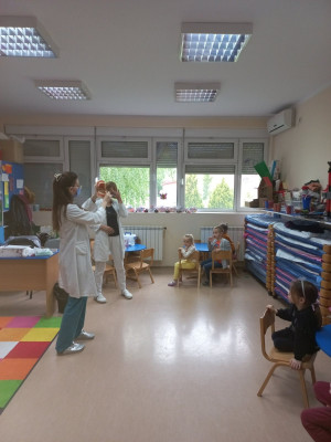 IMG-29431596fe258381d9d8159d44cb7c0e-V